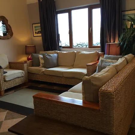 Отель Inisheer Hotel